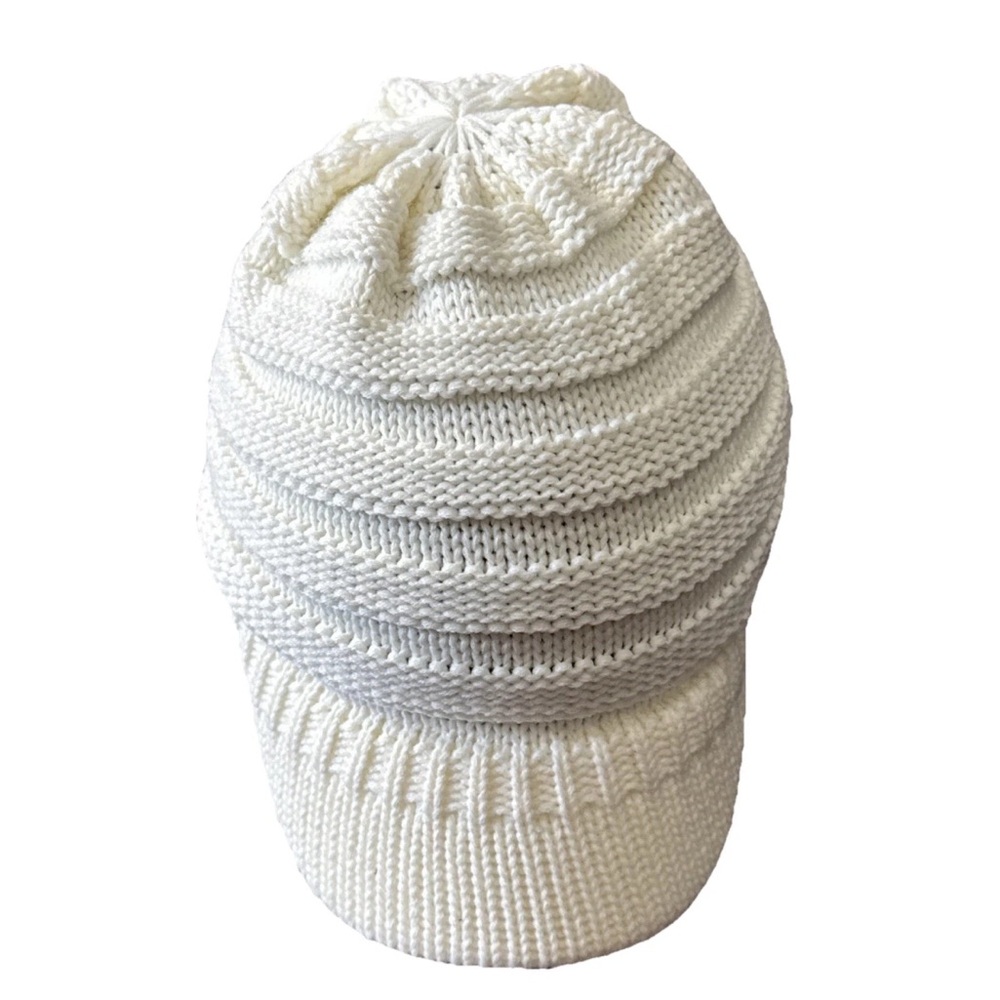 CC Exclusives Women's Ivory
Knit Hat Slouchy Beanie, Oversized Chunky Cap